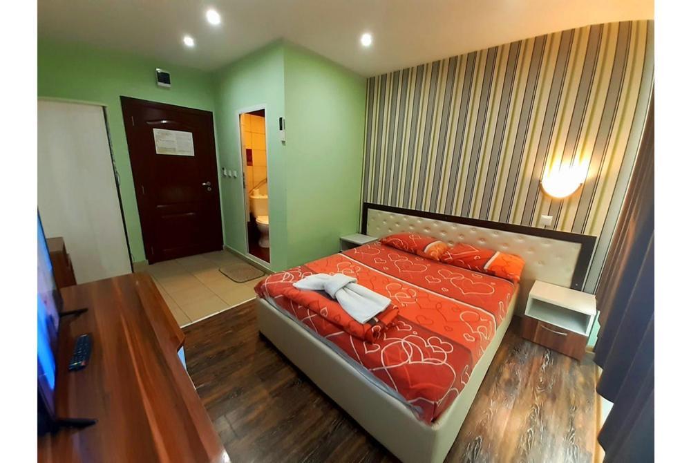 Hostel Хотел Дунав Свищов Exteriér fotografie