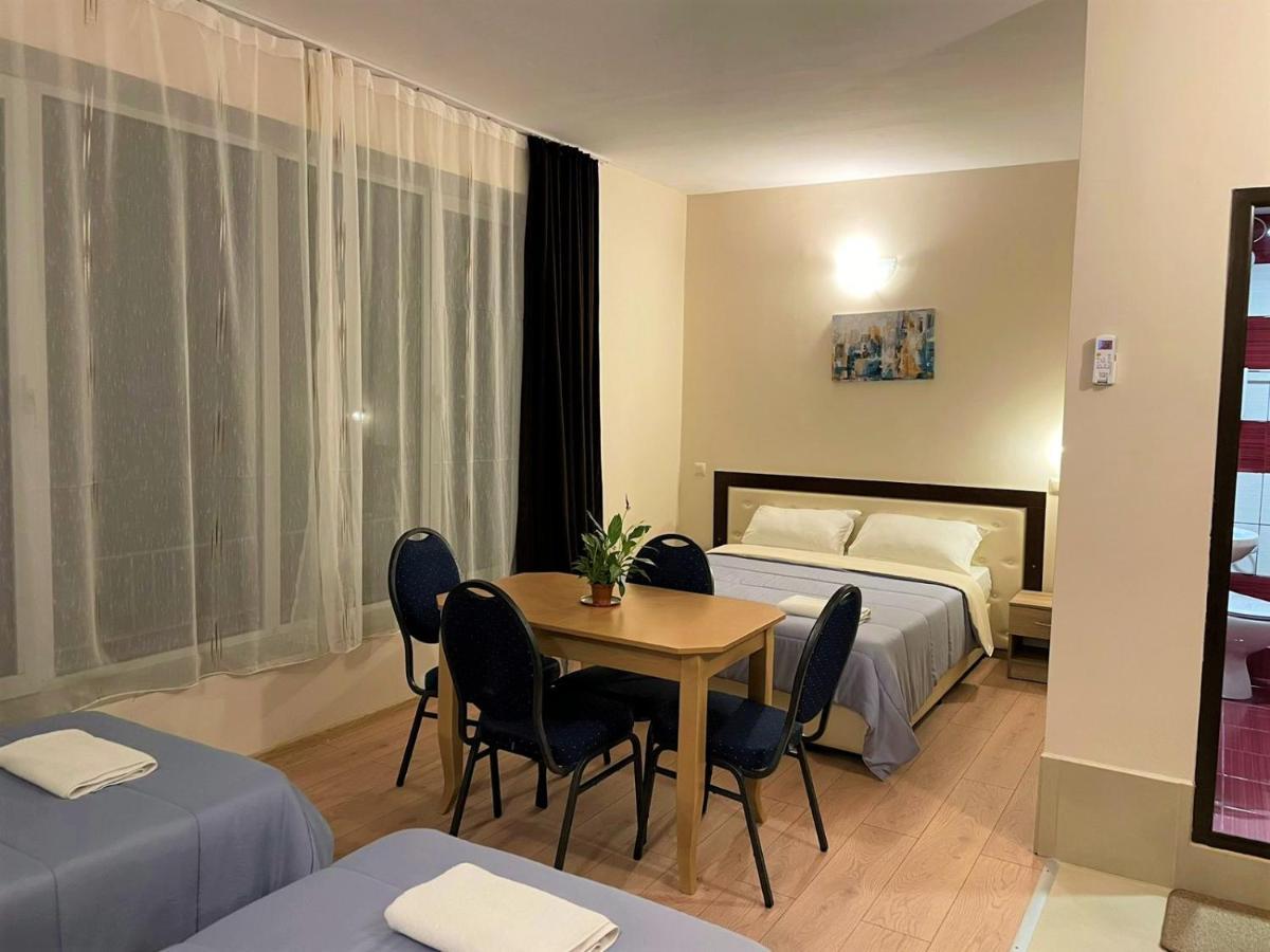 Hostel Хотел Дунав Свищов Exteriér fotografie